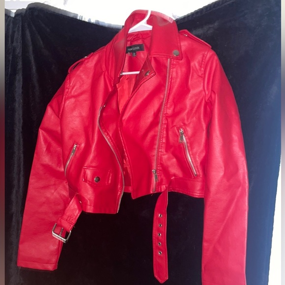 Red leather crop tops jacket - Picture 1 of 1